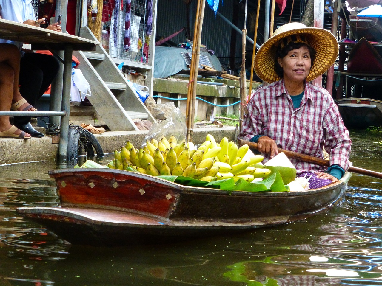 Discovering the Rich Flavors of Thai Green Curry